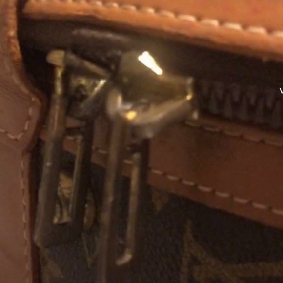 Vintage Louis Vuitton round travel bag - Picture 7 of 9